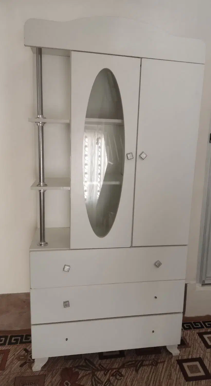 کمد سالم بدون خط وخش|جاکفشی، کمد، دراور|نظرآباد, رسالت|دیوار