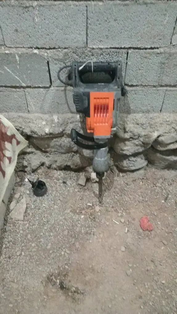 دژبر 17|ابزارآلات|اهر, |دیوار