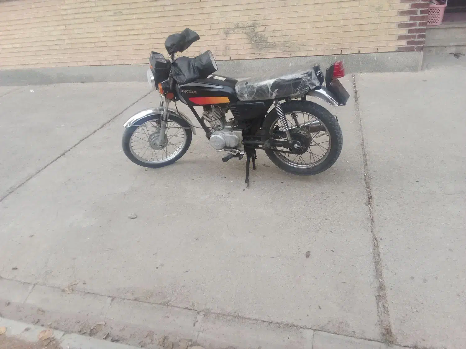 موتور مزایده مدل ۸۶|موتورسیکلت|هشتگرد, شهرک ریحانه|دیوار