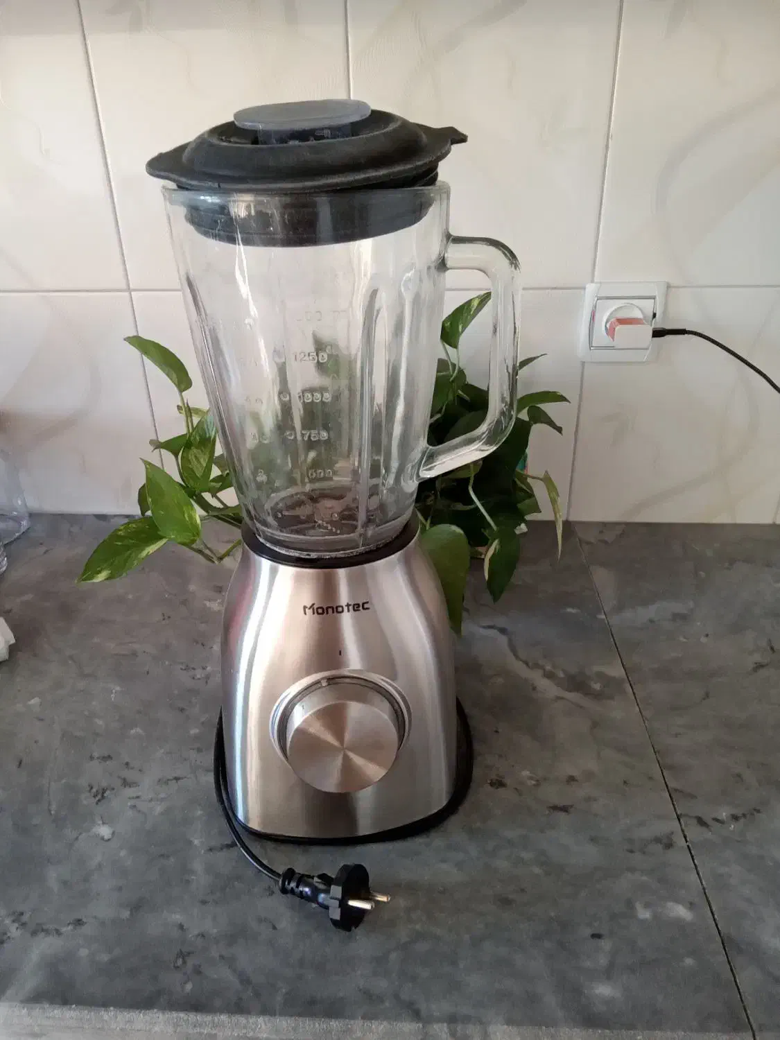 مخلوط کن با اسیاب|خردکن، آسیاب، غذاساز|تویسرکان, |دیوار