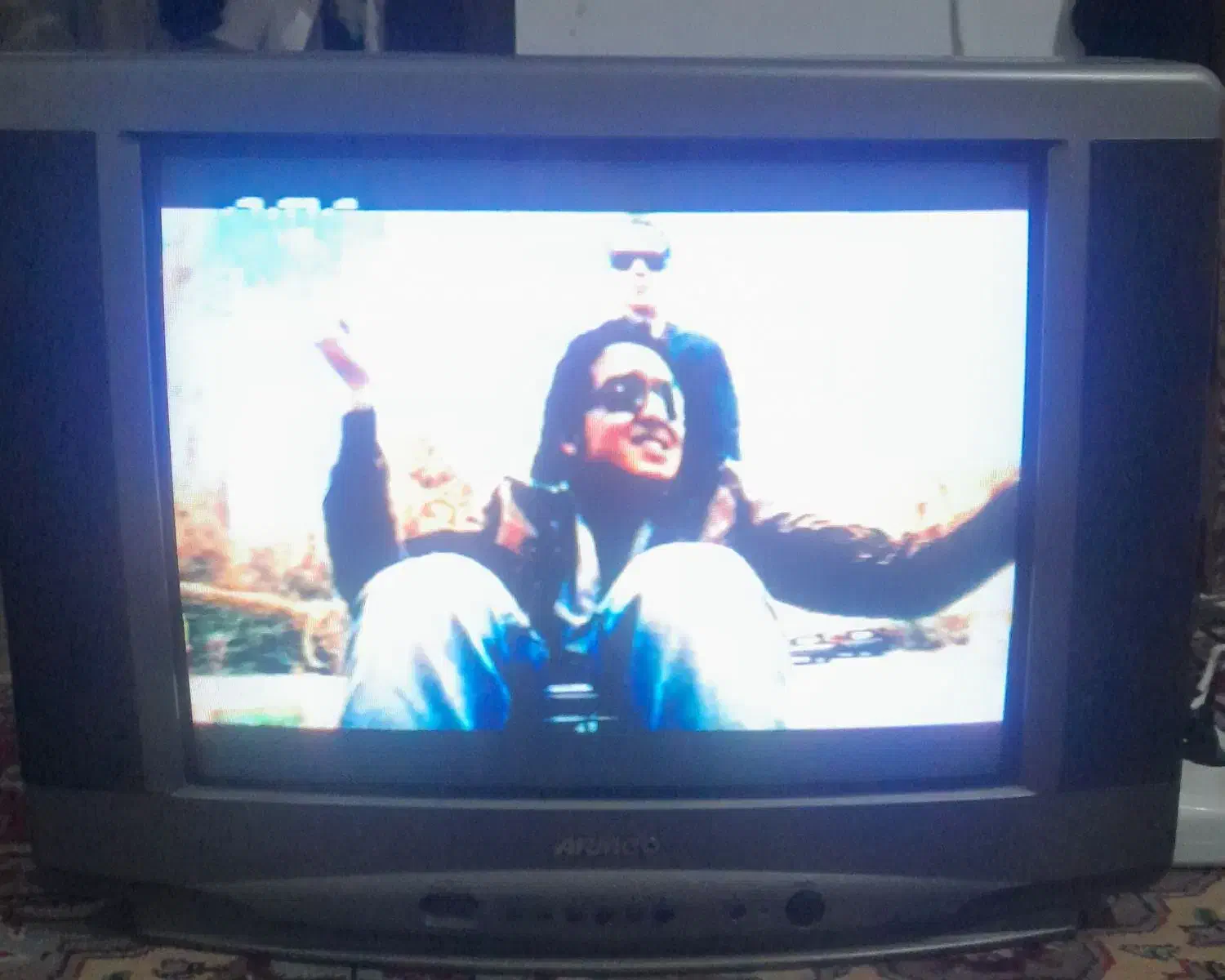 فروش تلوزیون۲۱اینج ارمکو|تلویزیون و پروژکتور|مراغه, |دیوار