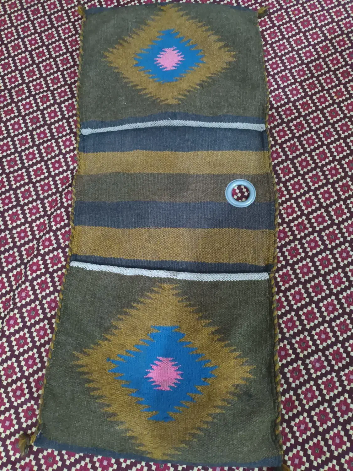 خورجین|گلیم، جاجیم، گبه|قم, سعادتی|دیوار