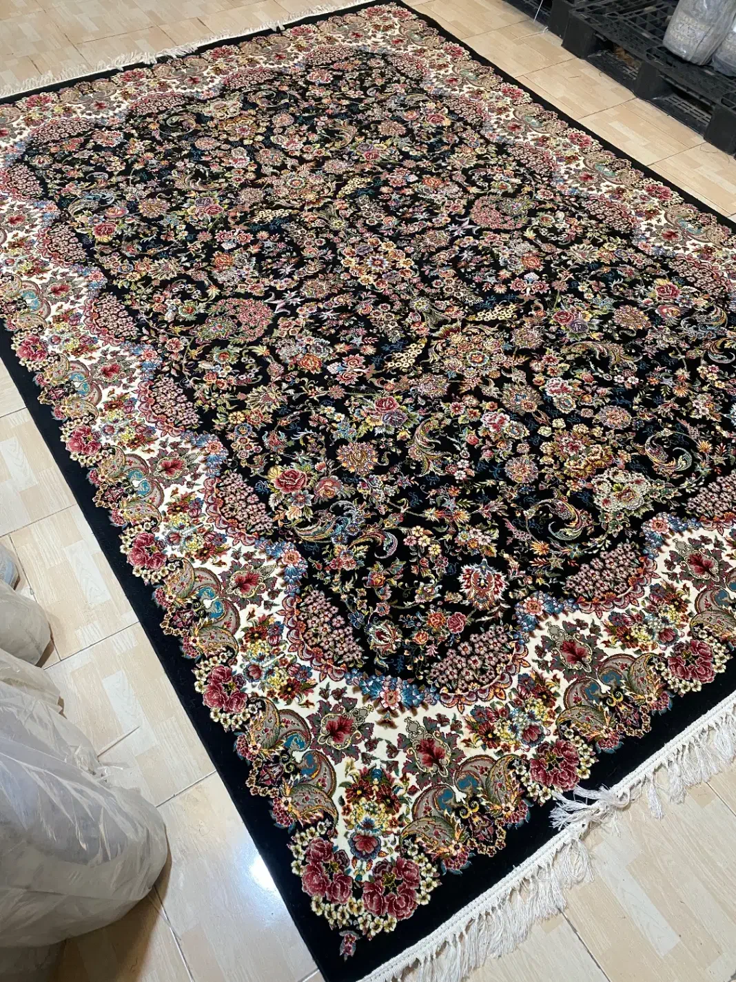 ۶ متری ۷۰۰ شانه تمام نخ اکرولیک با ضمانت وگارانتی|فرش|تهران, مولوی|دیوار