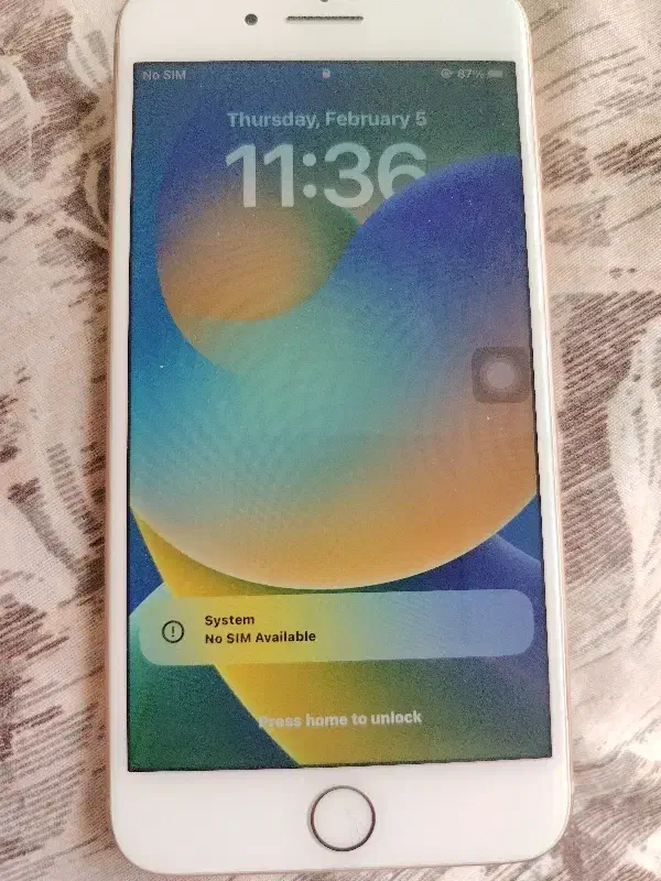 iPhone 8 Plus64g|موبایل|اصفهان, مسجد مصلی|دیوار