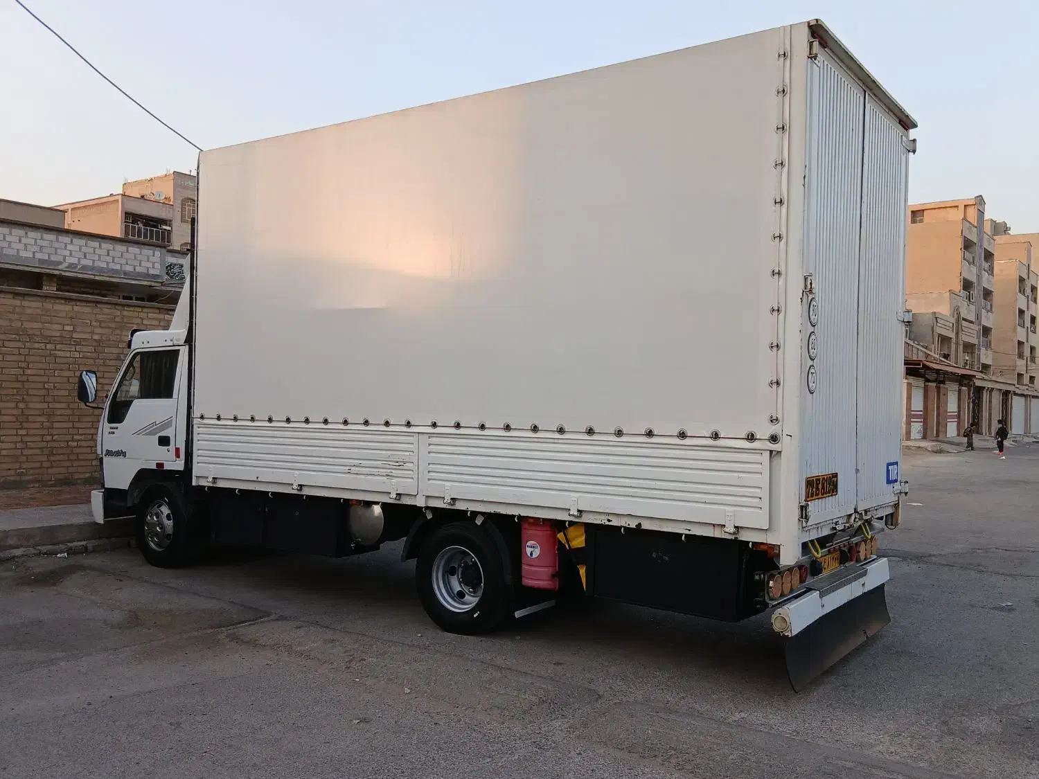 هیوندا۹۰|خودرو سنگین|اهواز, کوی آغاجاری|دیوار