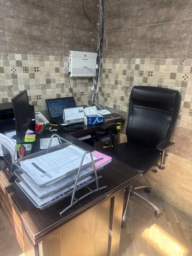 منشی خانم اداری جهت شرکت تولیدی|استخدام اداری و مدیریت|کرج, کیانمهر|دیوار