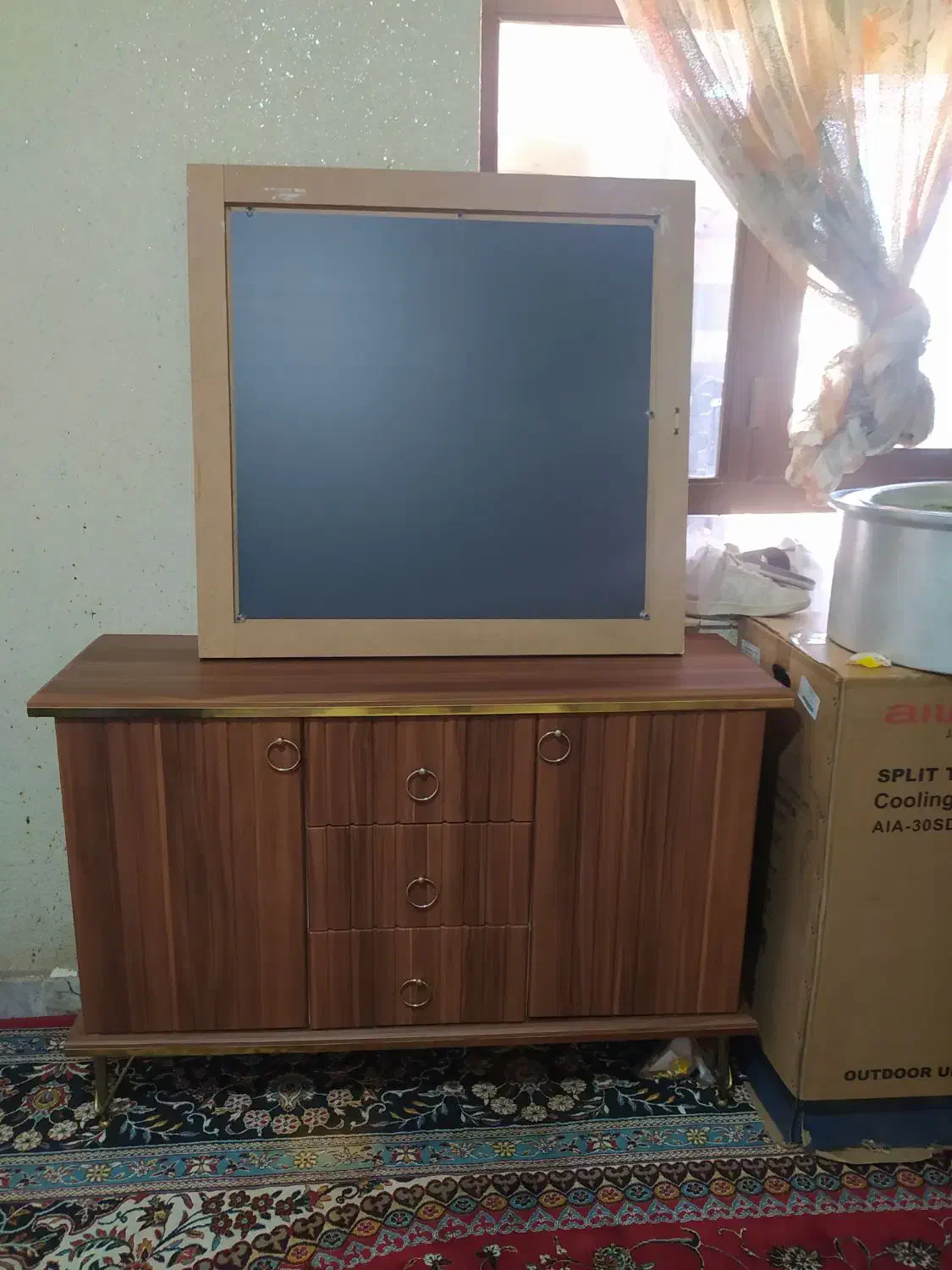 آینه کنسول و میز تلویزیون|بوفه، ویترین، کنسول|کلاله, |دیوار