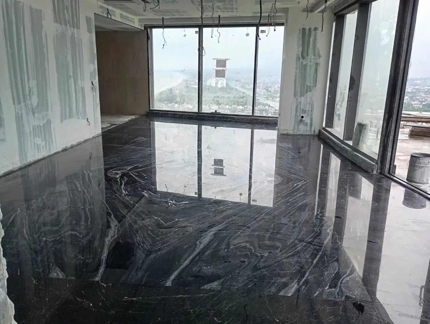 کف سابی با دستگاه|خدمات نظافت|قشم, |دیوار