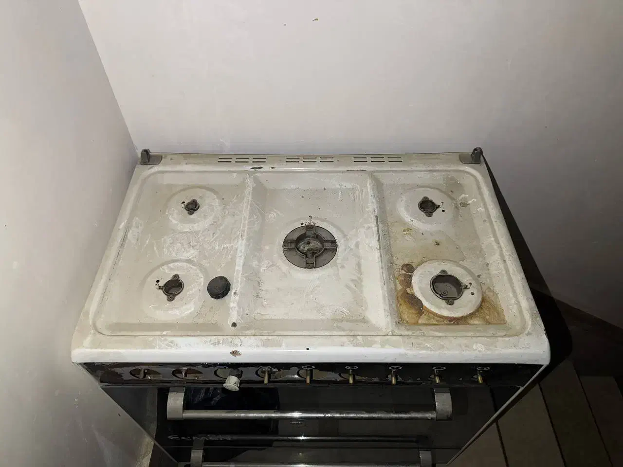 گاز فر دار پنچ شعله|اجاق گاز و لوازم برقی پختوپز|مشهد, آزادشهر|دیوار