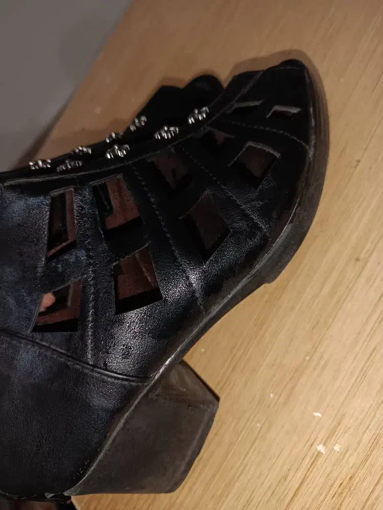 کفش|کیف، کفش، کمربند|پاکدشت, پاکدشت (مامازند)|دیوار