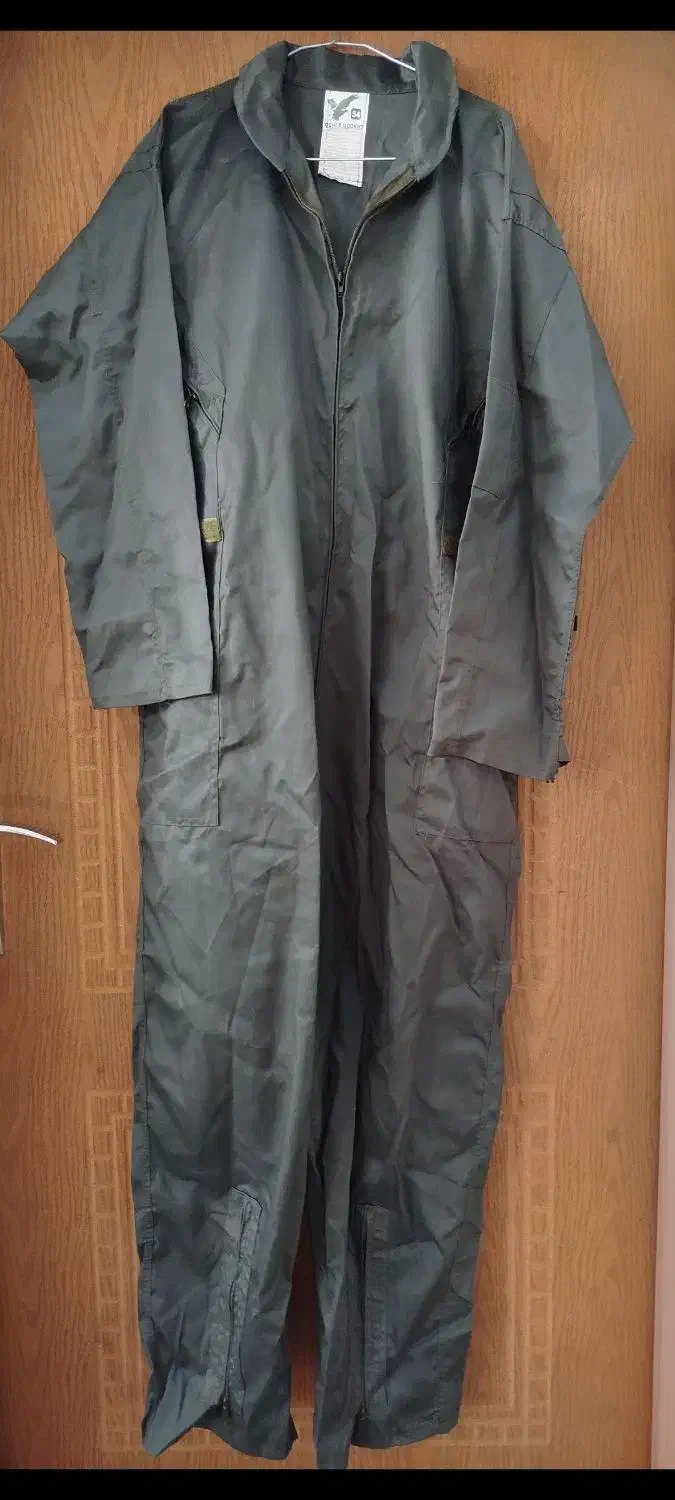 لباس و کفش کار نو|لباس|بناب, |دیوار