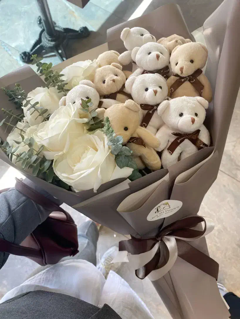 دسته گل|گل مصنوعی|تهران, پرستار|دیوار