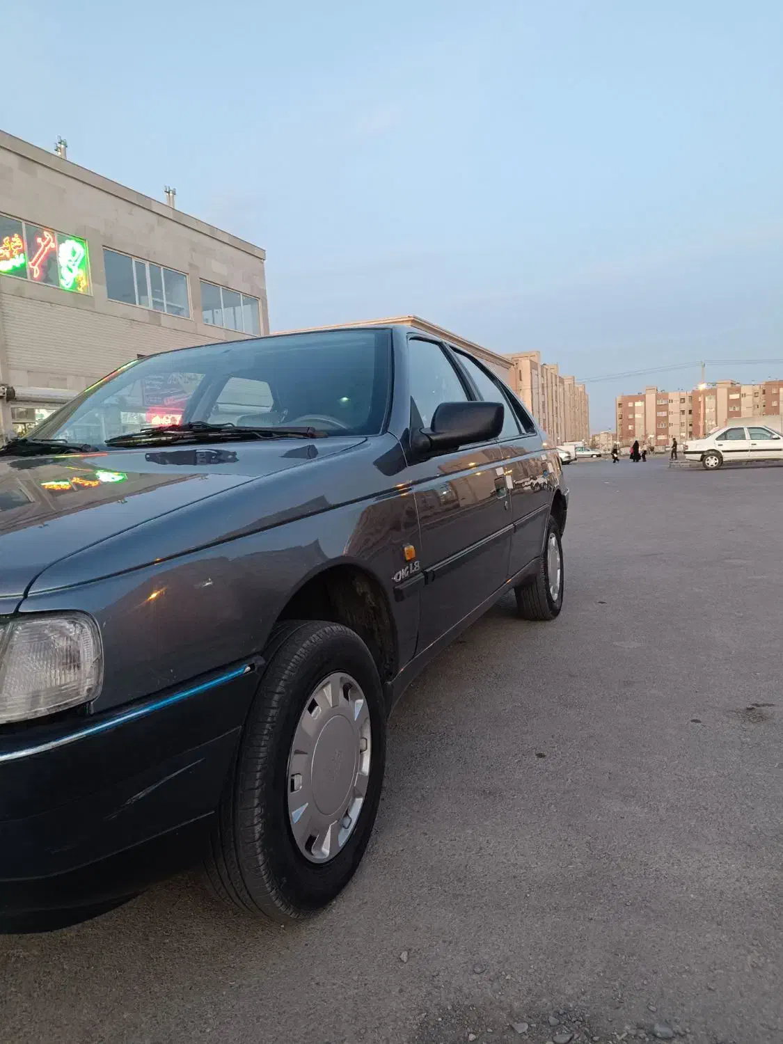 پژو ۴۰۵ مدل ۹۴ بدنه آینه درحد|خودرو سواری و وانت|گلبهار, شهر جدید گلبهار|دیوار