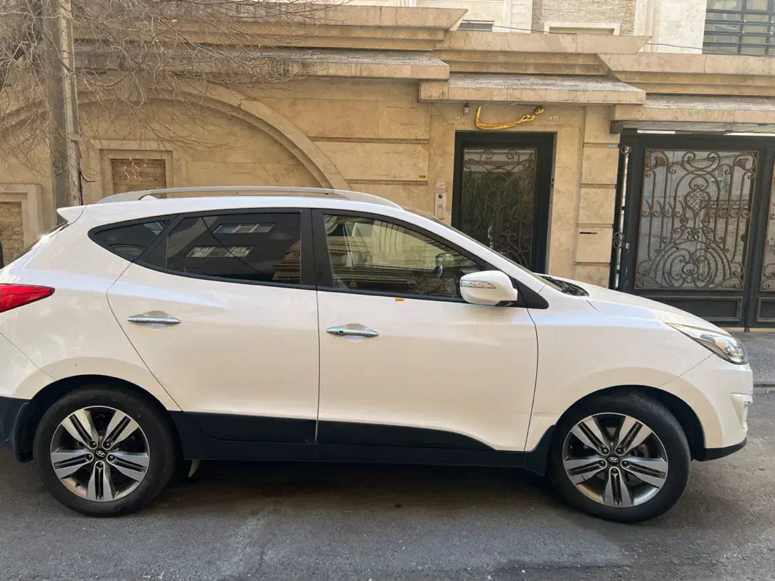 توسان دو دیفرانسیل و سقف پانا|خودرو سواری و وانت|تهران, جنت‌آباد جنوبی|دیوار