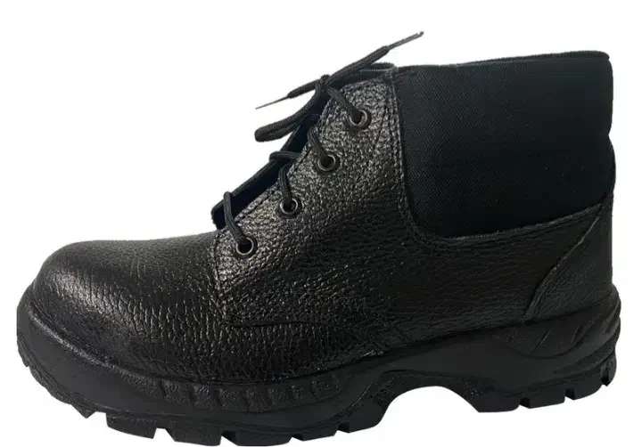 کفش ایمنی|کیف، کفش، کمربند|چرداول, |دیوار