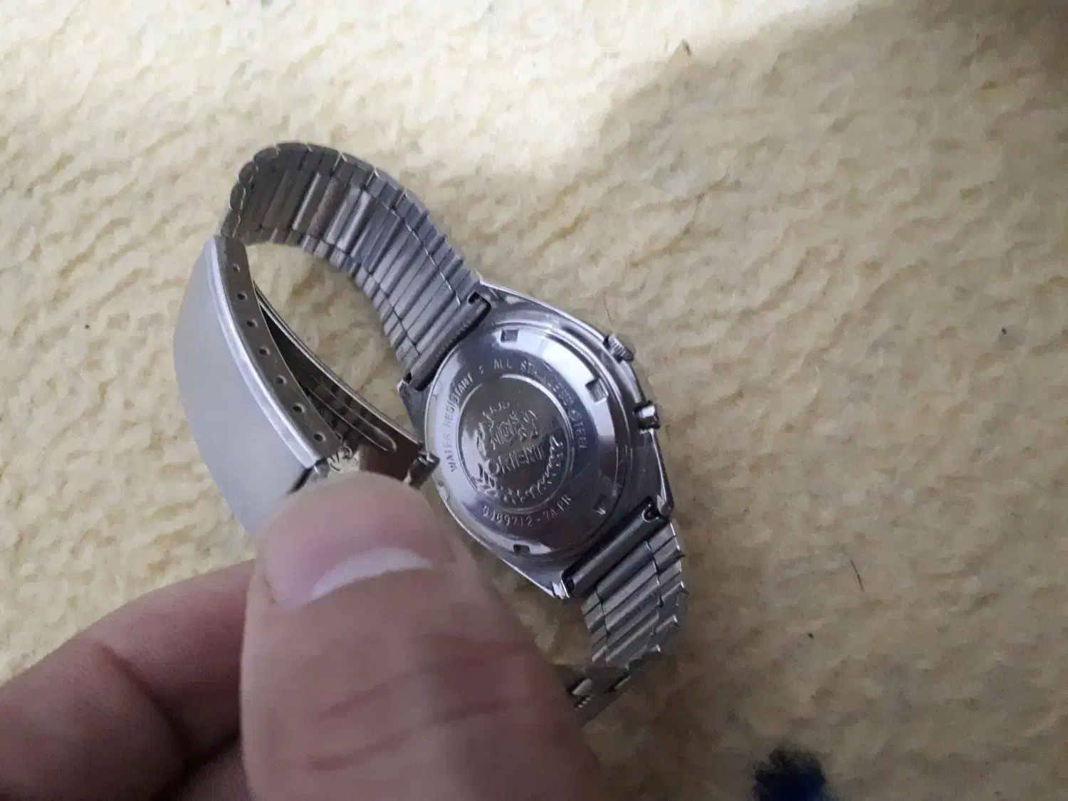 ساعت مچی اورینت اتومات در حد نو|ساعت|نسیم‌شهر, |دیوار