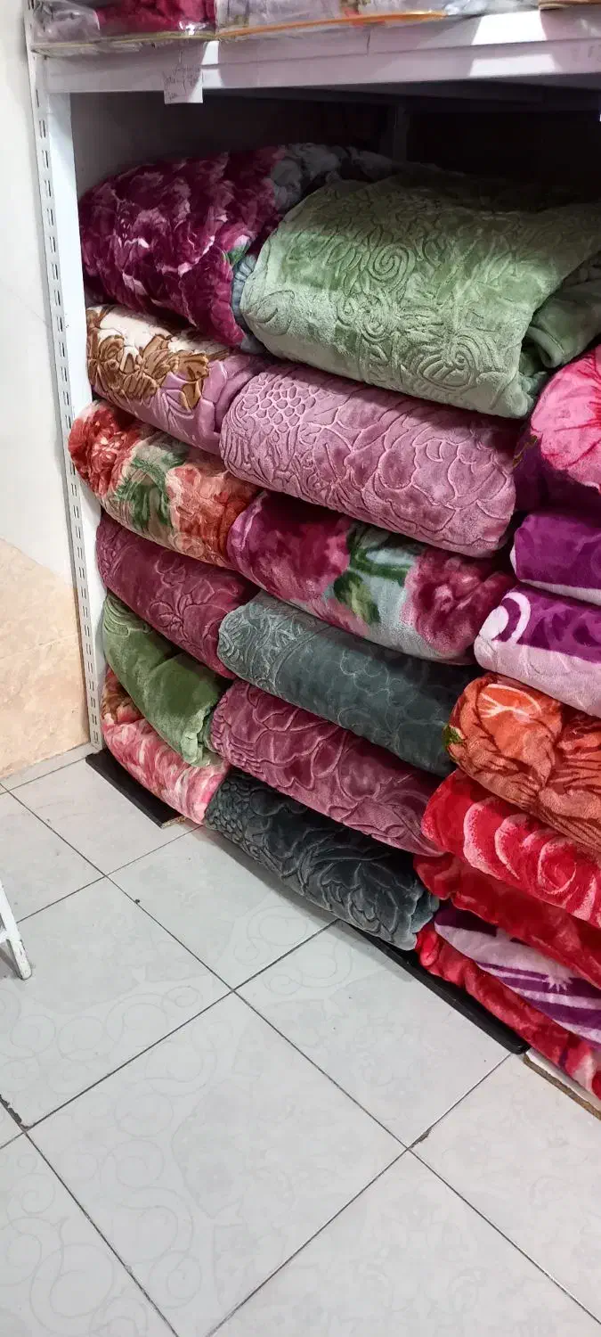 پتو وزن بالای ۵ کیلو گرم|رختخواب، بالش، پتو|ری, دیلمان|دیوار