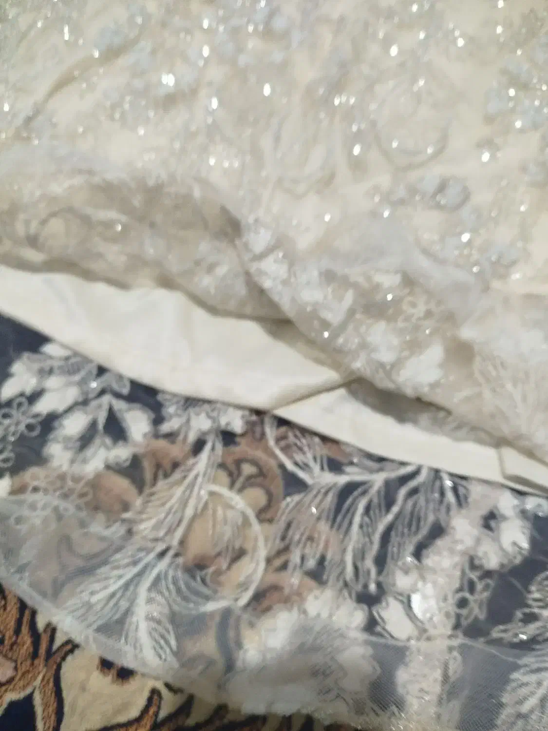 لباش جشن عروس سفید زنانه|لباس|فولادشهر, مسکن مهر فولادشهر|دیوار