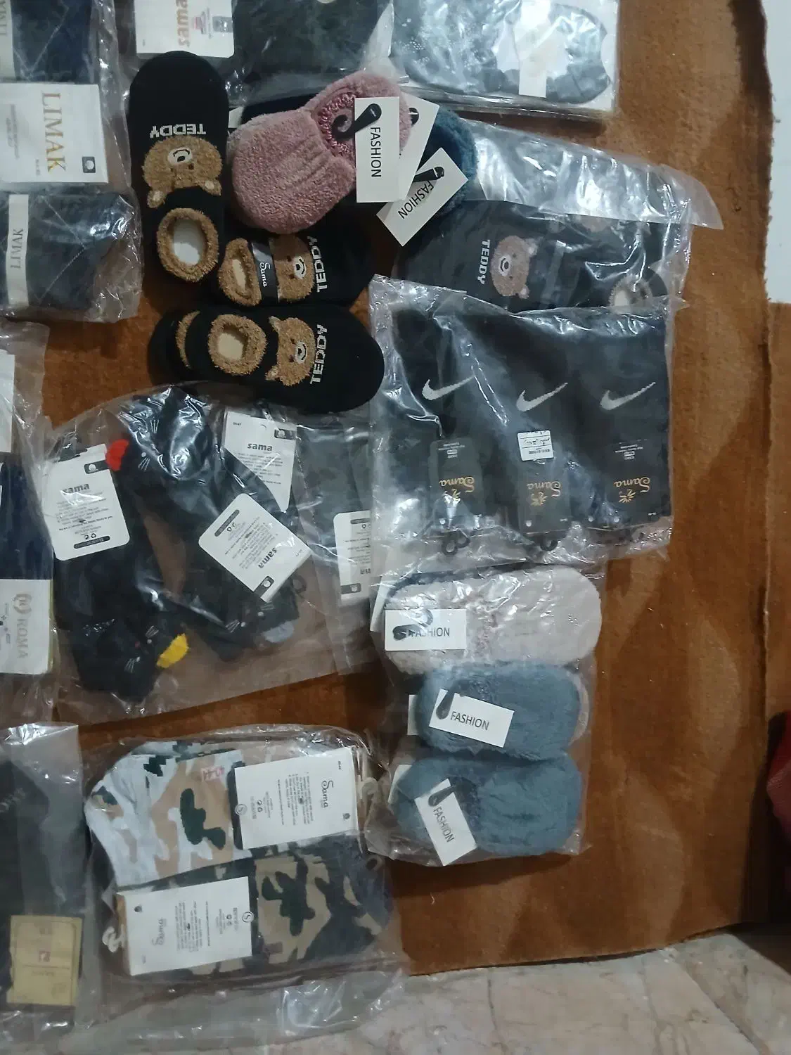 جوراب زنانه و مردانه|لباس|مشهد, رده|دیوار