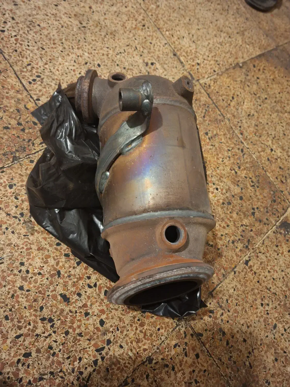 کاتالیست ماشین سمندسورن|قطعات یدکی و لوازم جانبی|تبریز, |دیوار