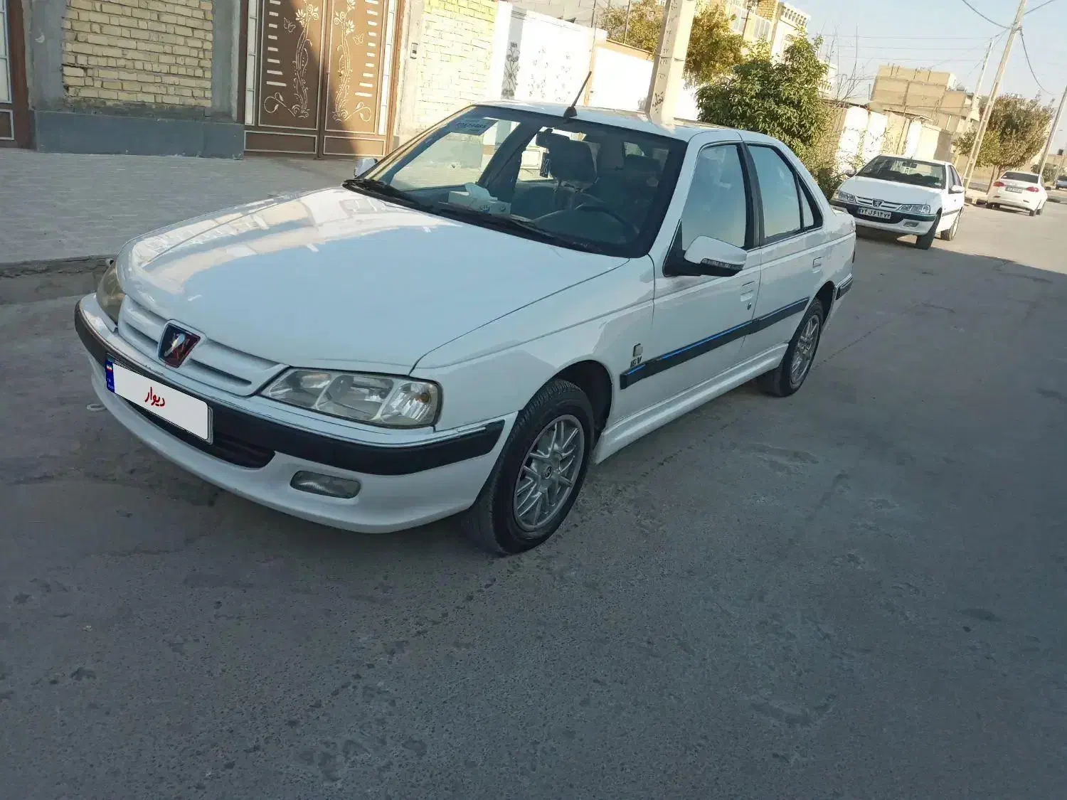 پژو پارس تیوفایو مدل ۹۶ سیمی|خودرو سواری و وانت|شیراز, رکن‌آباد|دیوار