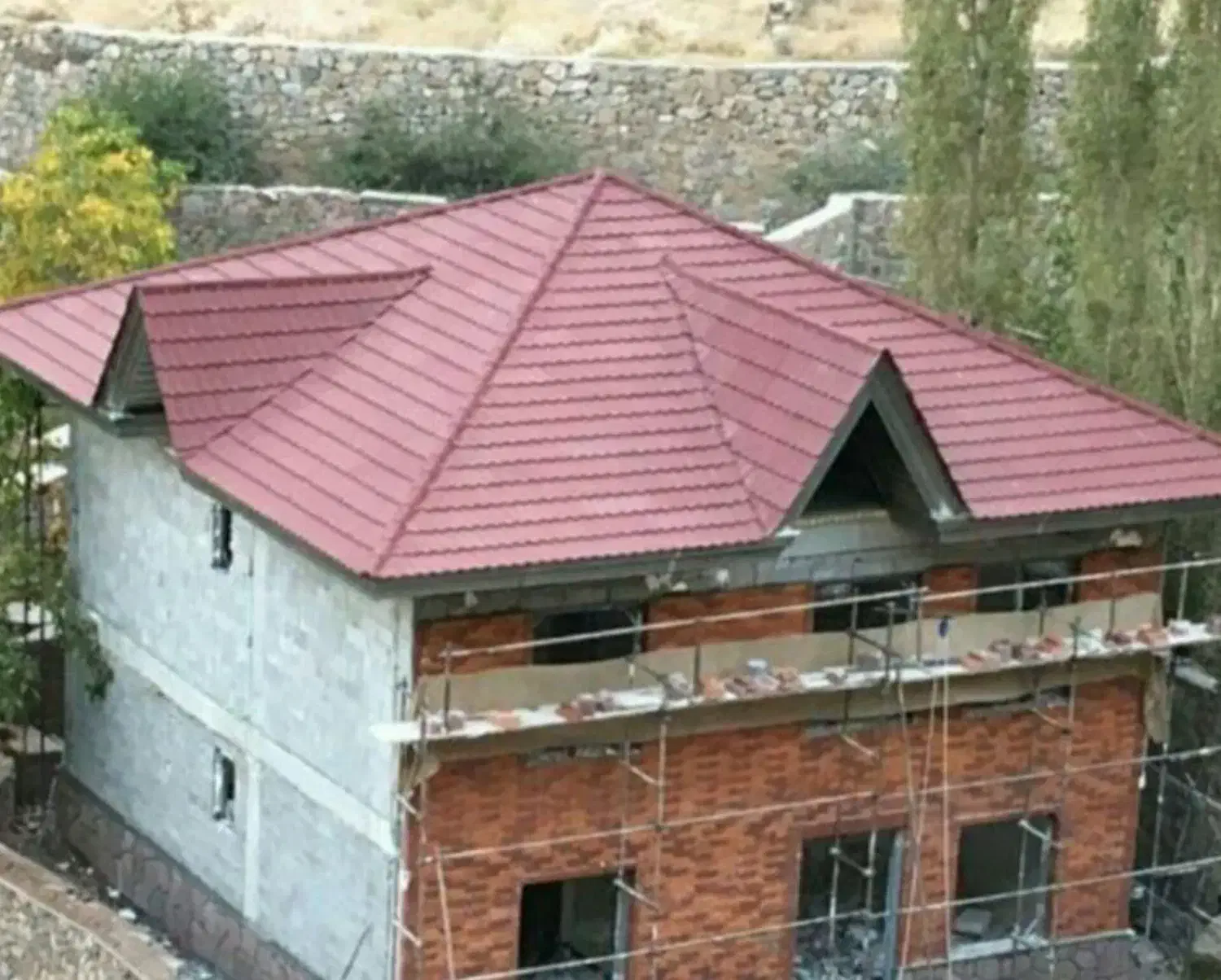 جوشکار سوله سقف سبک و شیروانی|خدمات پیشه و مهارت|ملکان, |دیوار