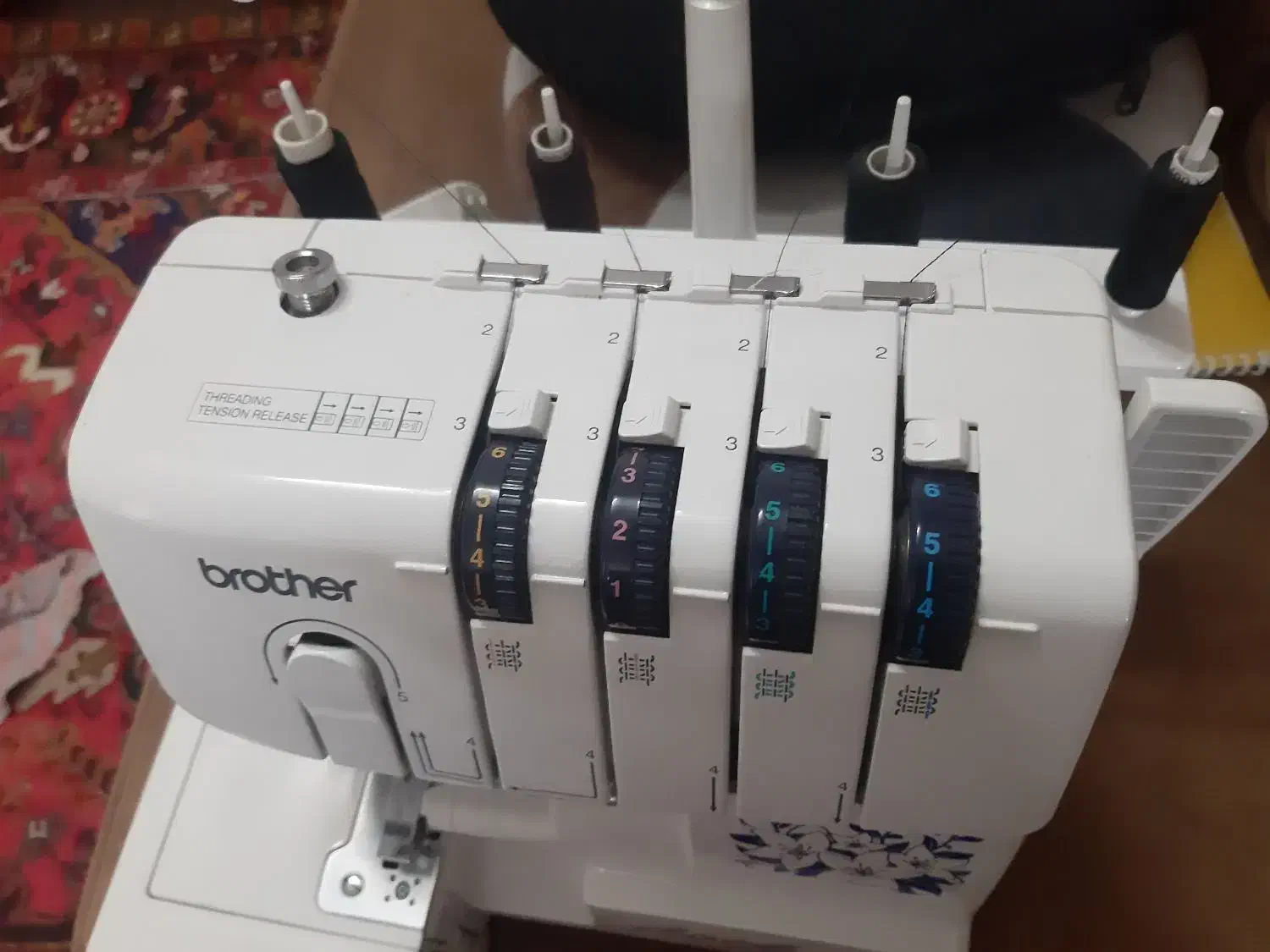 چرخ سر دوز برادر چهار نخ ۱۳۳۴ د|چرخ خیاطی و ریسندگی|تبریز, |دیوار