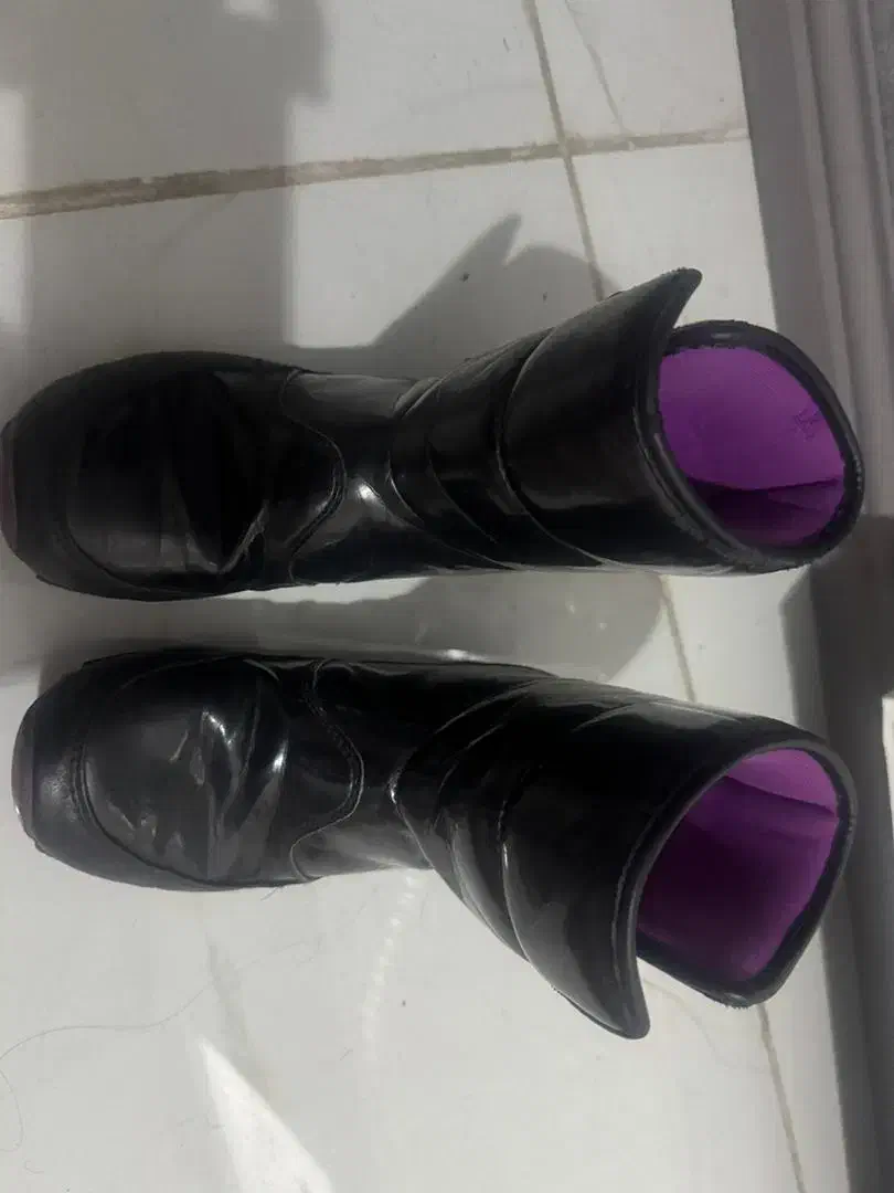 کفش|کیف، کفش، کمربند|تبریز, |دیوار