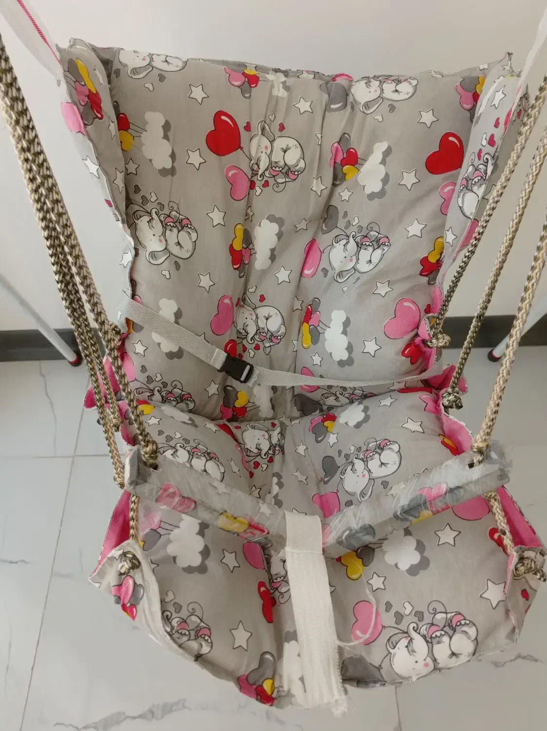 تاب کودک|اسباببازی|مهاباد (آذربایجان غربی), |دیوار