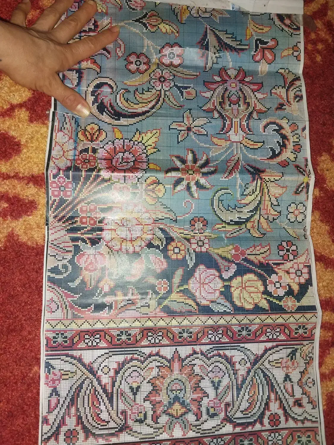 دار قالی با نخ و نقشه|فرش|کرج, حصار سرجوب|دیوار