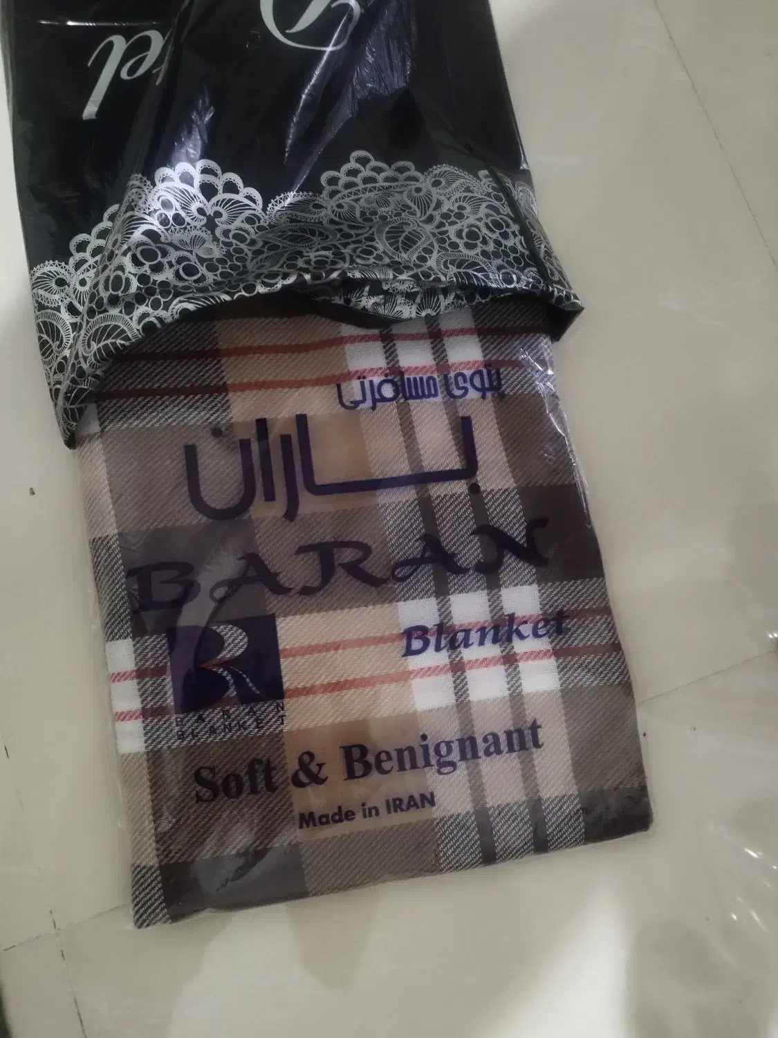 پتو یک نفره مسافرتی|رختخواب، بالش، پتو|پردیس, فاز ۳|دیوار