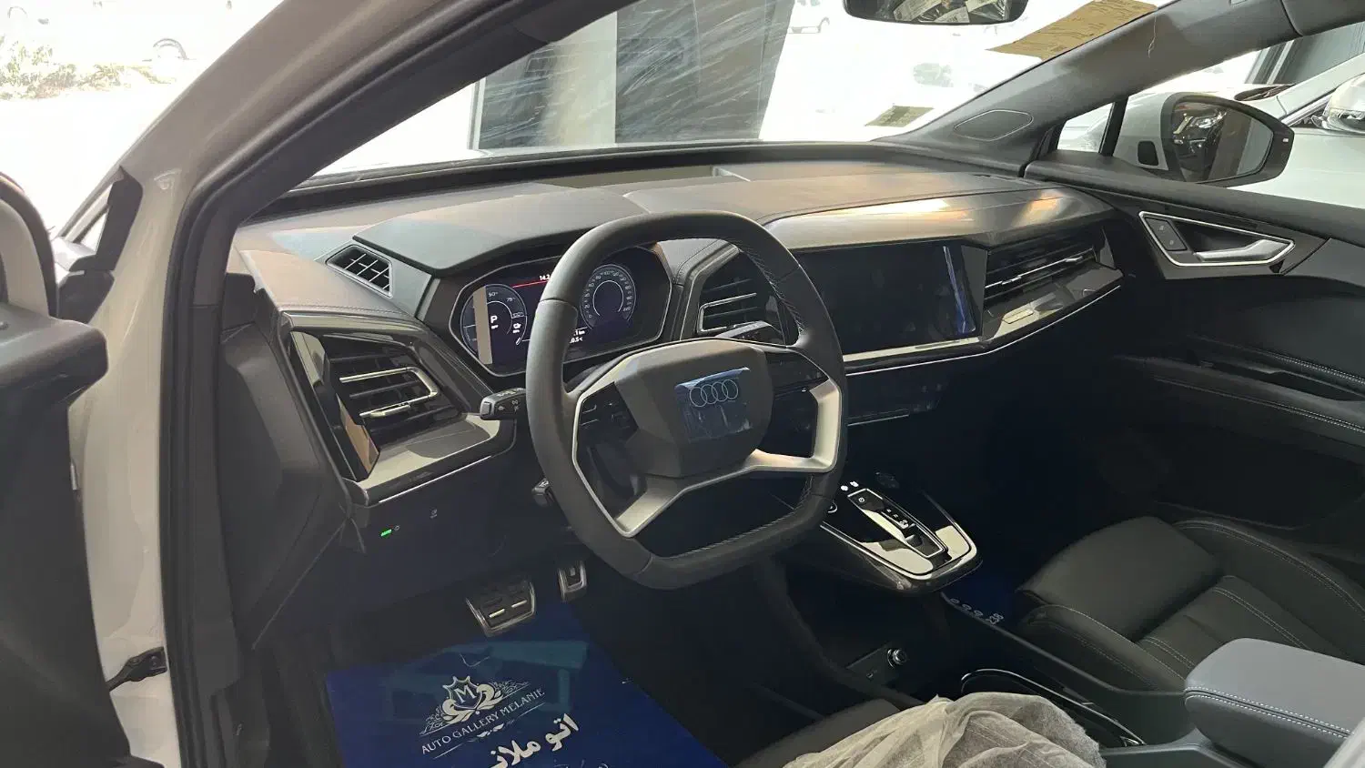 آئودی ، e-tron Q4|خودرو سواری و وانت|شیراز, معالیآباد|دیوار