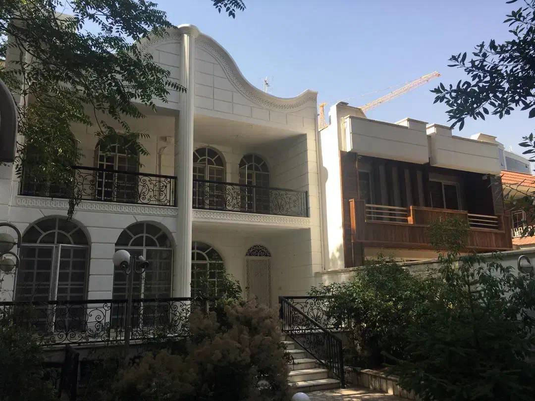 ویلای ۱از ۲/مناسب مشاغل  / مجرد /|اجارهٔ آپارتمان|تهران, زعفرانیه|دیوار