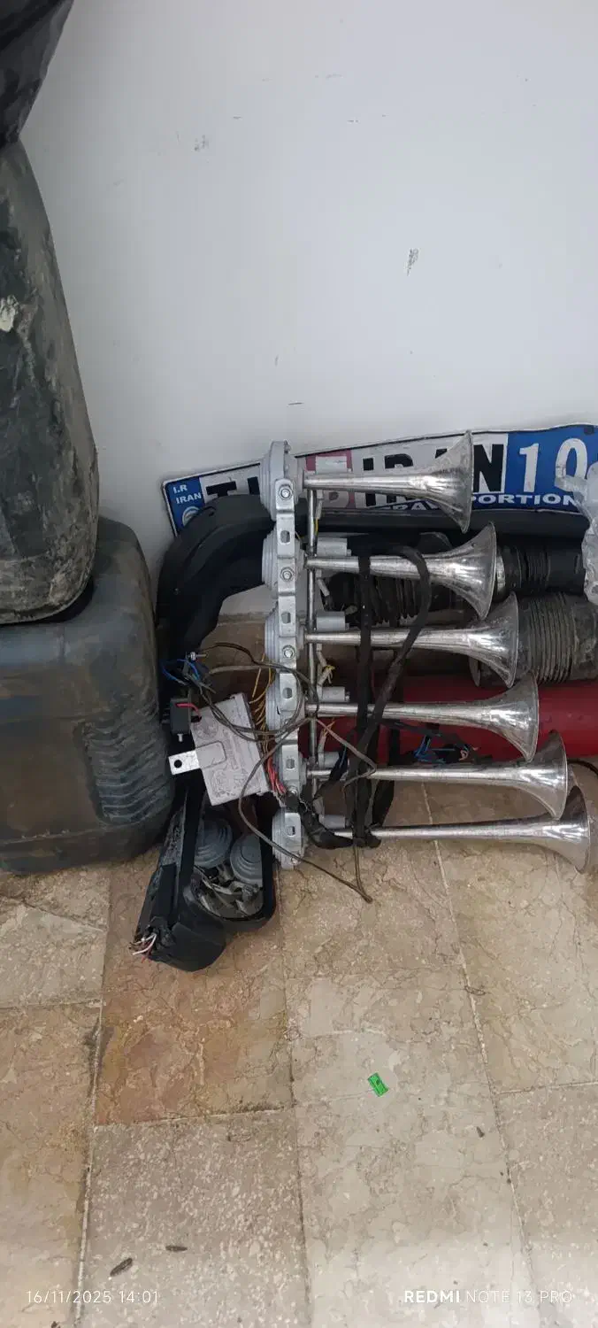 بوق پاکستانی باربند تخته باند پژو منبع باد سیگاری|قطعات یدکی و لوازم جانبی|نیشابور, گنبد سبز|دیوار