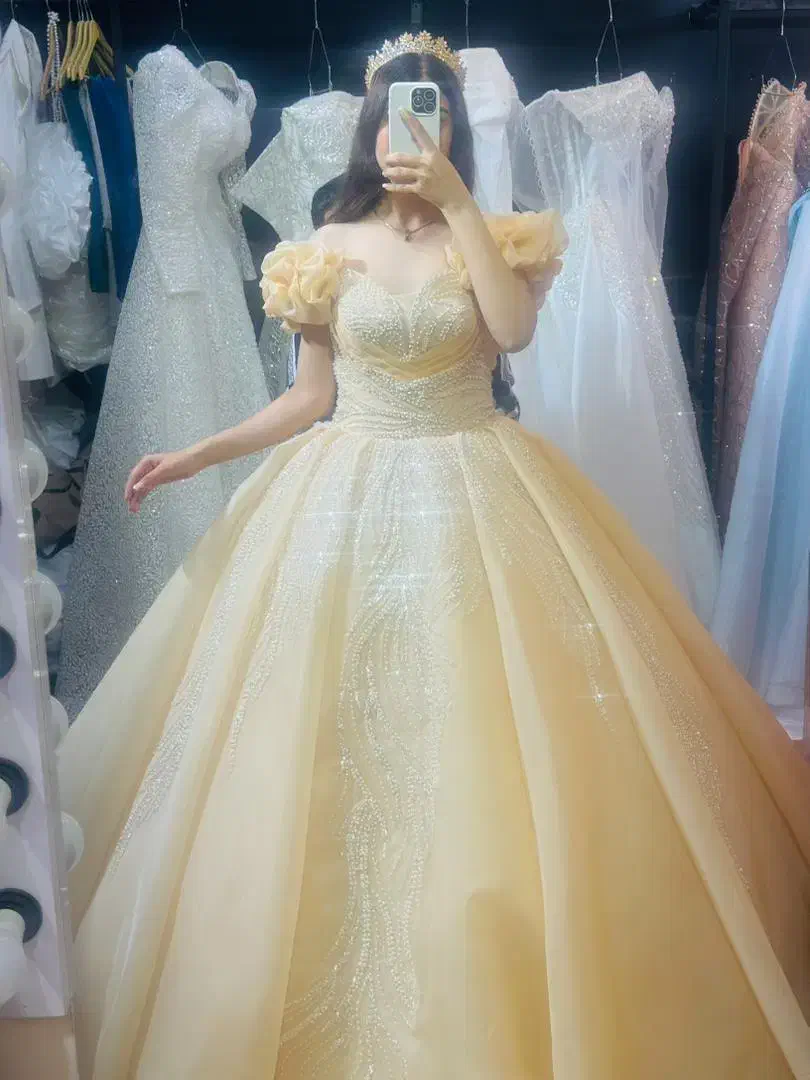 مزون کرایه لباس عروس ومجلسی ناز|لباس|تربت جام, شاد|دیوار