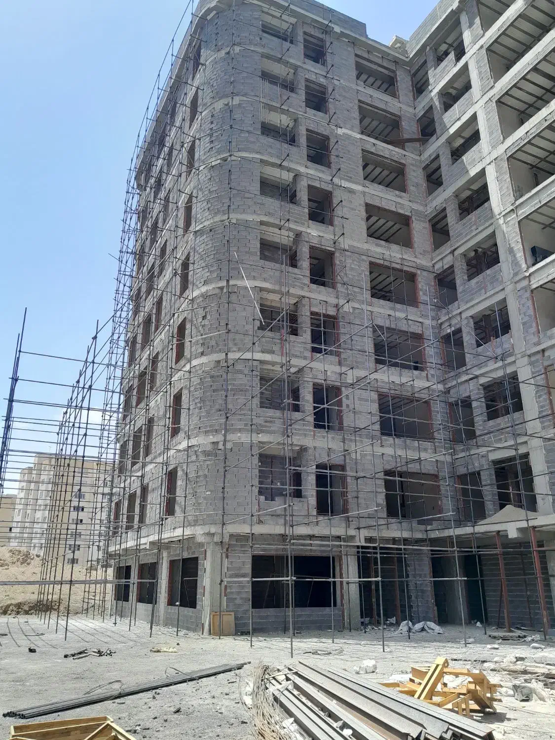 داربست فلزی مشتاق|خدمات پیشه و مهارت|دماوند, گیلاوند|دیوار