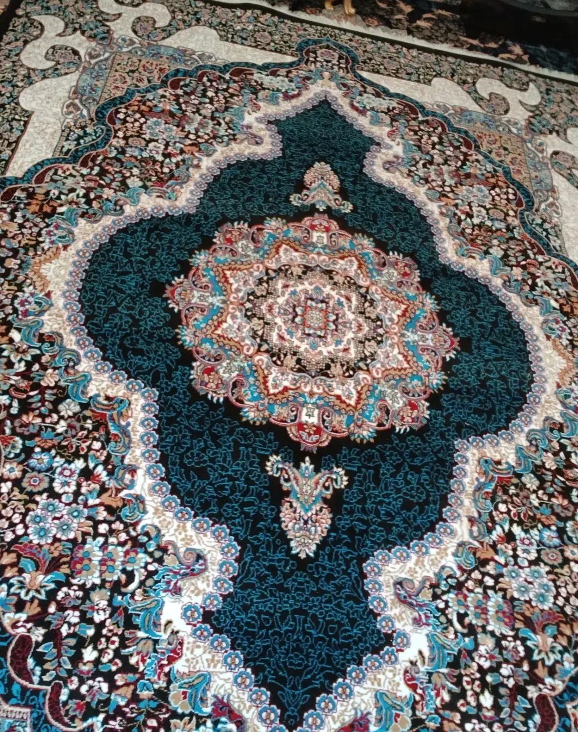 فرش ۱۲متری|فرش|کرمانشاه, |دیوار