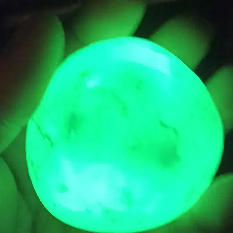 سنگ های قدیمی و گرانبها|جواهرات|پرند, فاز ۵|دیوار