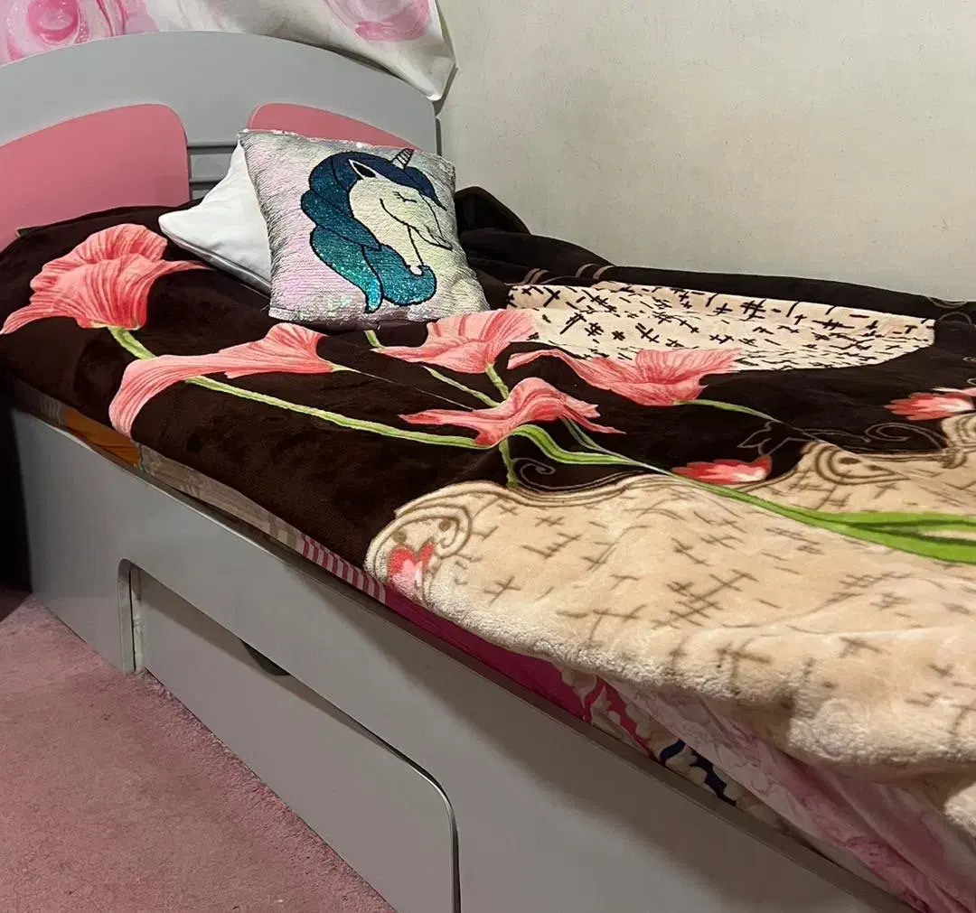 سرویس خواب نوجوان ست کامل برند آپادانا|تخت و سرویس خواب|آبادان, |دیوار