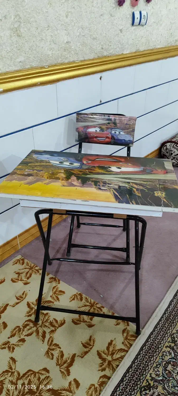 میز و صندلی تحریر تاشو|میز تحریر و کامپیوتر|بهبهان, |دیوار