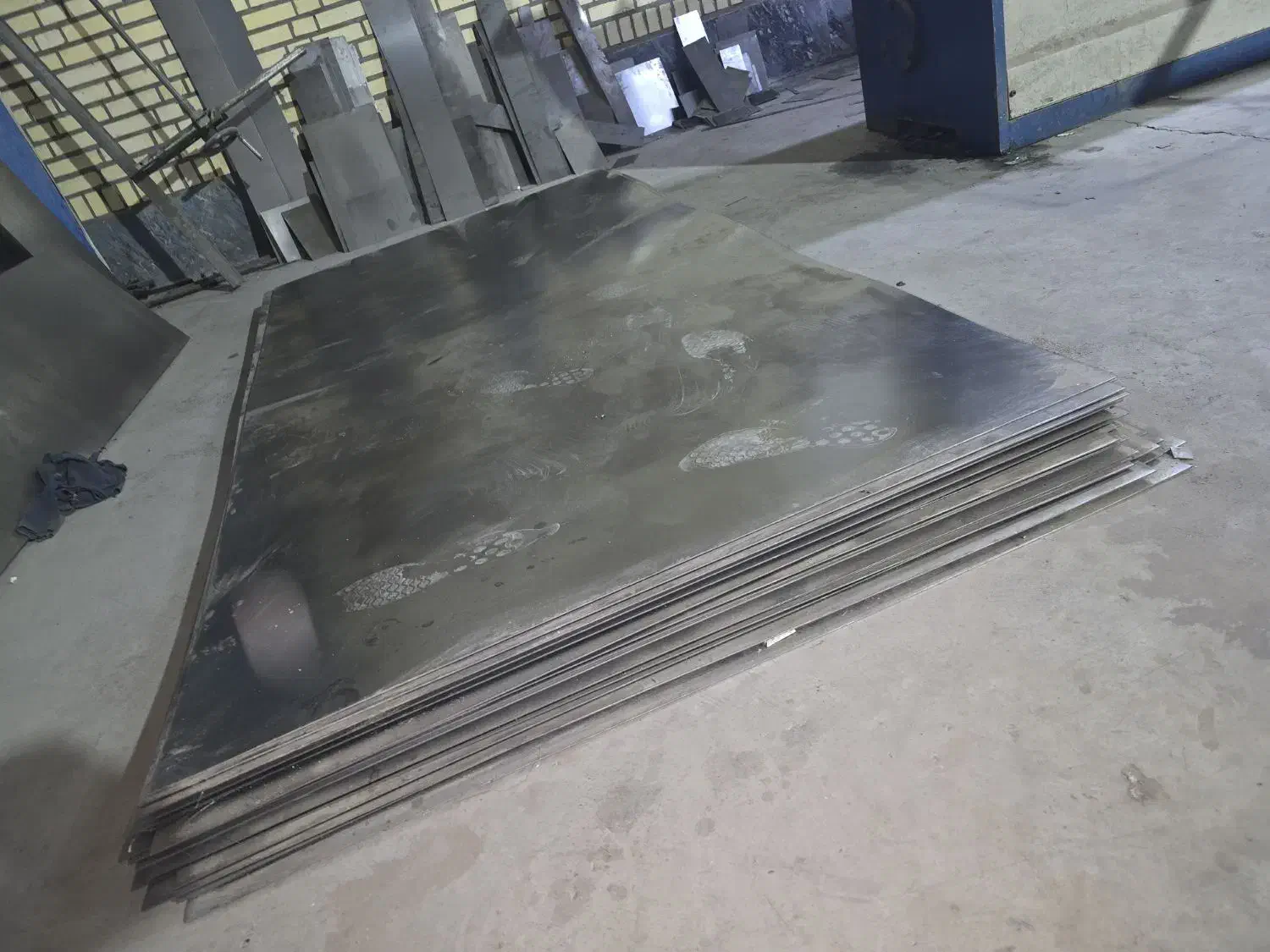 فروش 3تن ورق درجه یک ضخامت 2میل مبارکه|مصالح و تجهیزات ساختمان|رباط‌کریم, شهرک صنعتی صباشهر|دیوار