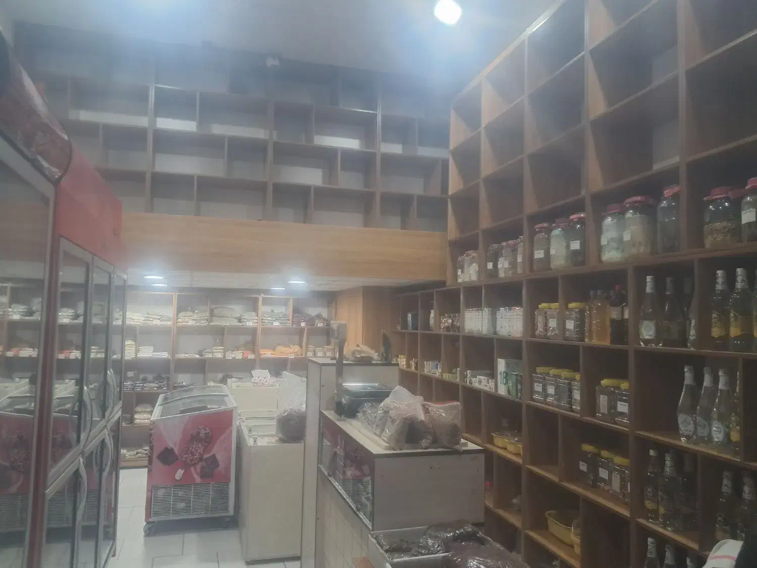 مغازه فروشی|فروش مغازه و غرفه|رفسنجان, |دیوار