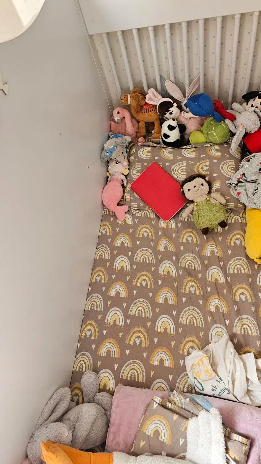 تخت و کمد ۳ کشو به همراه تشک کود|تخت و سرویس خواب|تهران, امیریه|دیوار