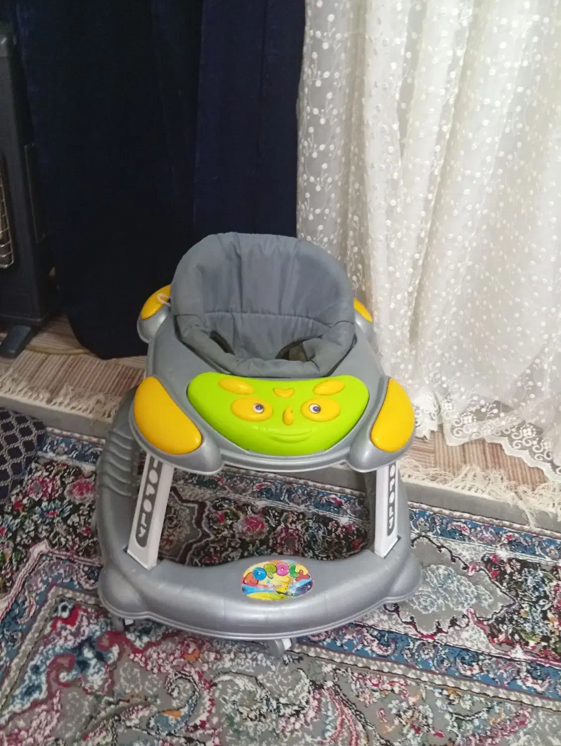 رورک|اسباببازی|اهواز, حصیرآباد|دیوار