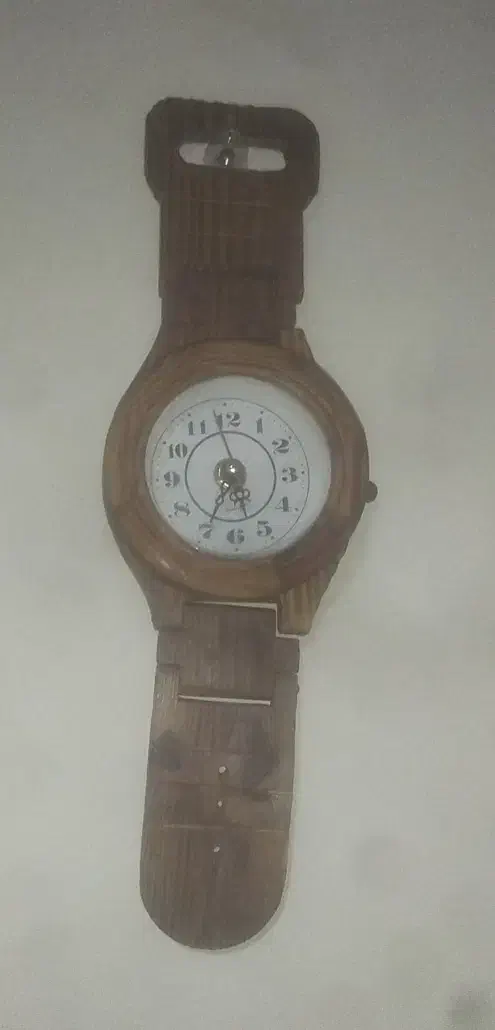 ساعت دیواری|ساعت دیواری و تزئینی|پرند, فاز ۶|دیوار