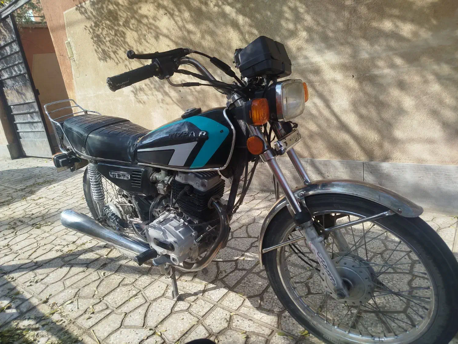 موتور مدل 90.       شباب.        تخفیف داره|موتورسیکلت|بیرجند, |دیوار