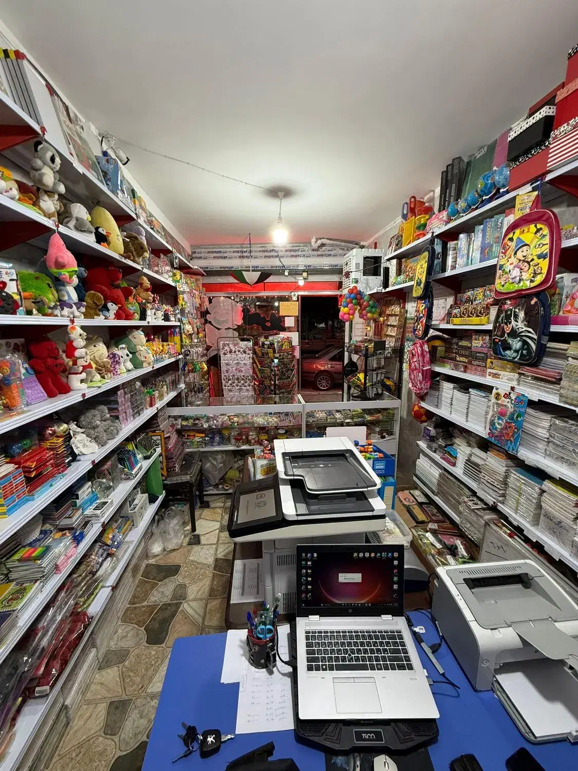 واگذاری فروشگاه لوازم تحریر با موقعیت عالی|فروشگاه و مغازه|کرمان, |دیوار