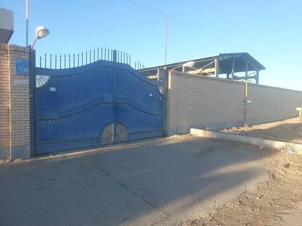 فروش یا رهن ۴ دیواری اصفهان شهرک صنعتی مورچه خورت|فروش دفتر صنعتی، کشاورزی، تجاری|شاهینشهر, شهرک صنعتی مورچه خورت|دیوار