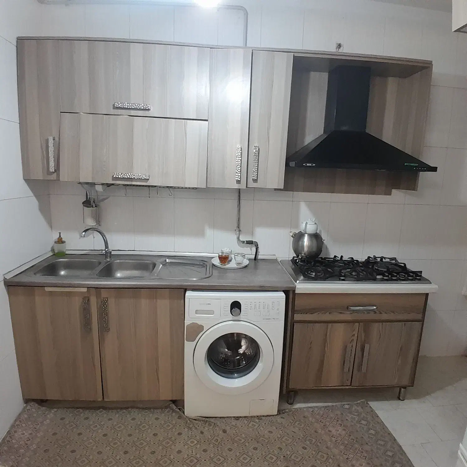 کابینت ام دی اف با هود|کتابخانه، شلف، قفسه‌های دیواری|زنجان, |دیوار