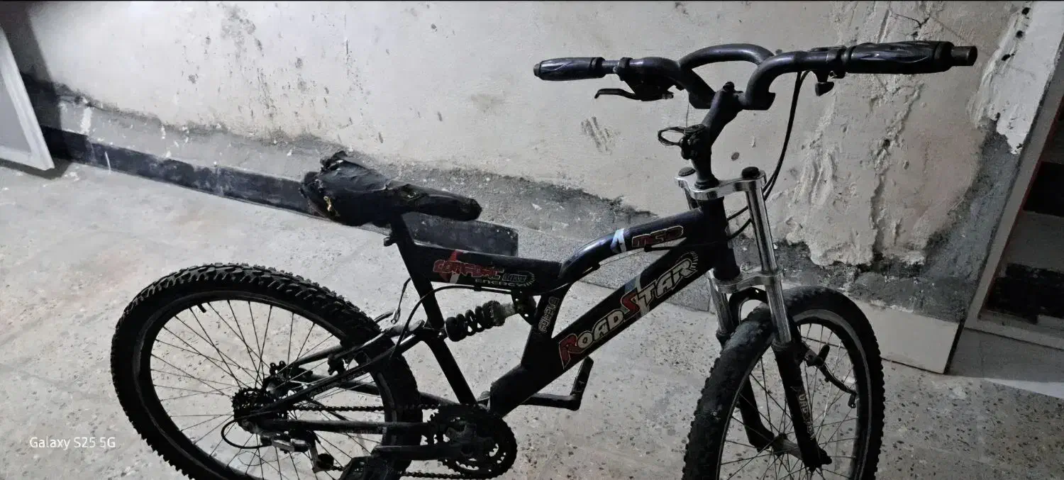 دوچرخه|دوچرخه، اسکیت، اسکوتر|سوق, |دیوار